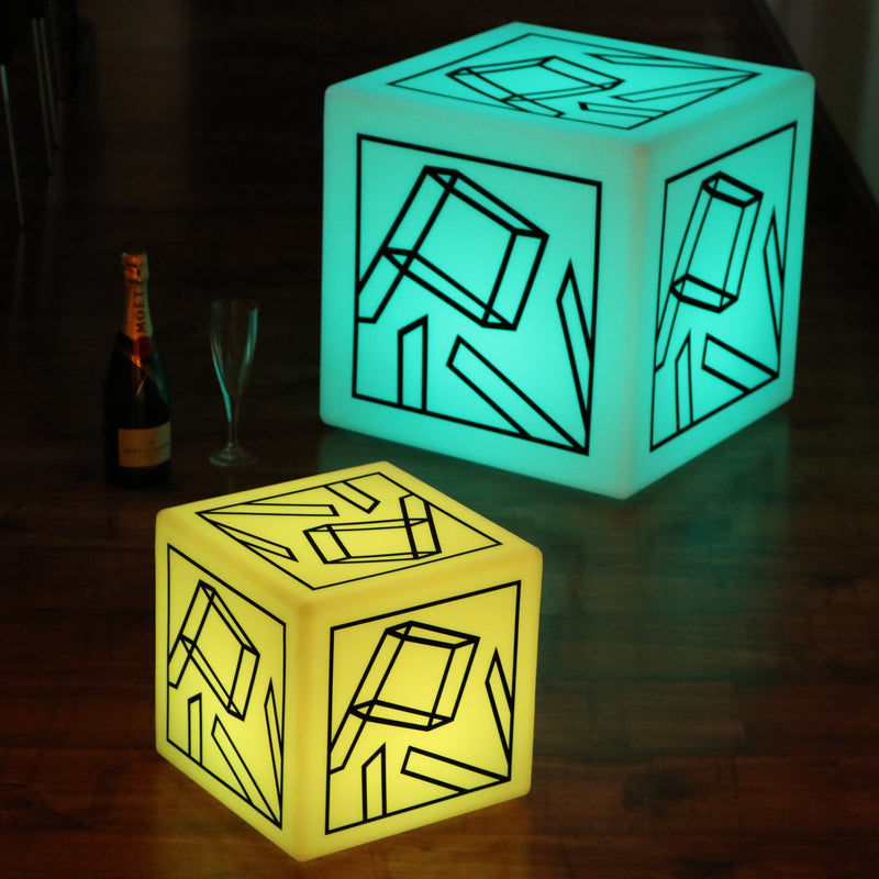 Individueller LED-Leuchtwürfel mit Logo, Werbe-Lightbox für Firmenveranstaltung, Beleuchtetes freistehendes Messestand Schild für DJ-Gig