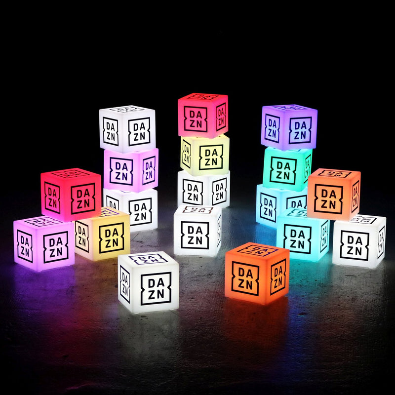 Individueller LED-Leuchtwürfel mit Logo, Werbe-Lightbox für Firmenveranstaltung, Beleuchtetes freistehendes Messestand Schild für DJ-Gig