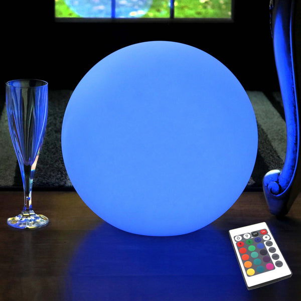Kabellose leuchtkräftige LED Kugel, 30cm, mehrfarbige RGB Tischlampe