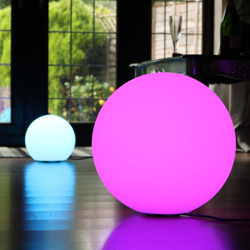 Dimmbare, mehrfarbige LED Bodenleuchte, netzbetriebene RGB Leuchtkugel